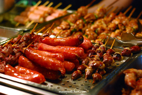 Sausages, Gizzards & Others @ Ningxia Road Night Market, Taipei